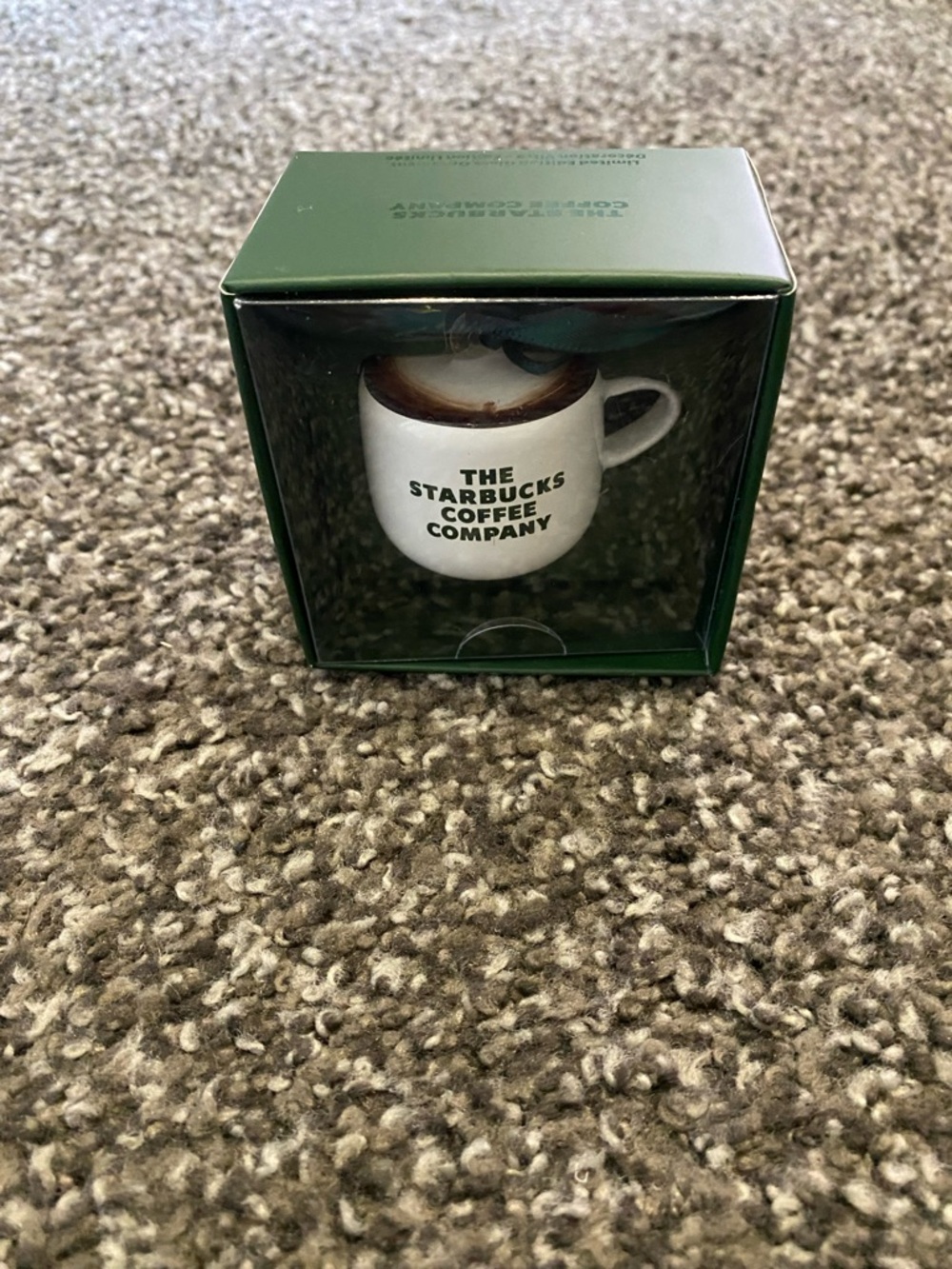 New! Limited edition Starbucks coffee company ornament
